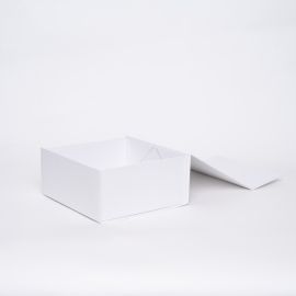 Scatola magnetica personalizzata Wonderbox 22x22x10 CM | WONDERBOX | CARTA STANDARD | STAMPA SERIGRAFICA SU UN LATO IN DUE CO...