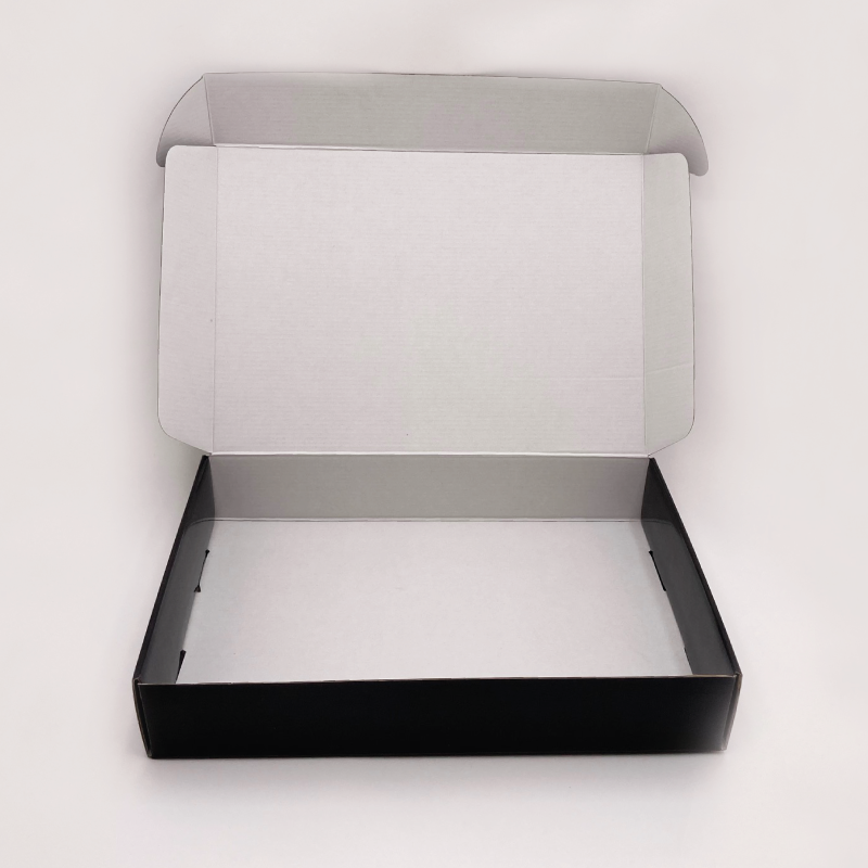 Postpack laminato personalizzabile 32x44x5,8 CM | POSTPACK PLASTIFICATO | STAMPA SERIGRAFICA SU UN LATO IN DUE COLORI